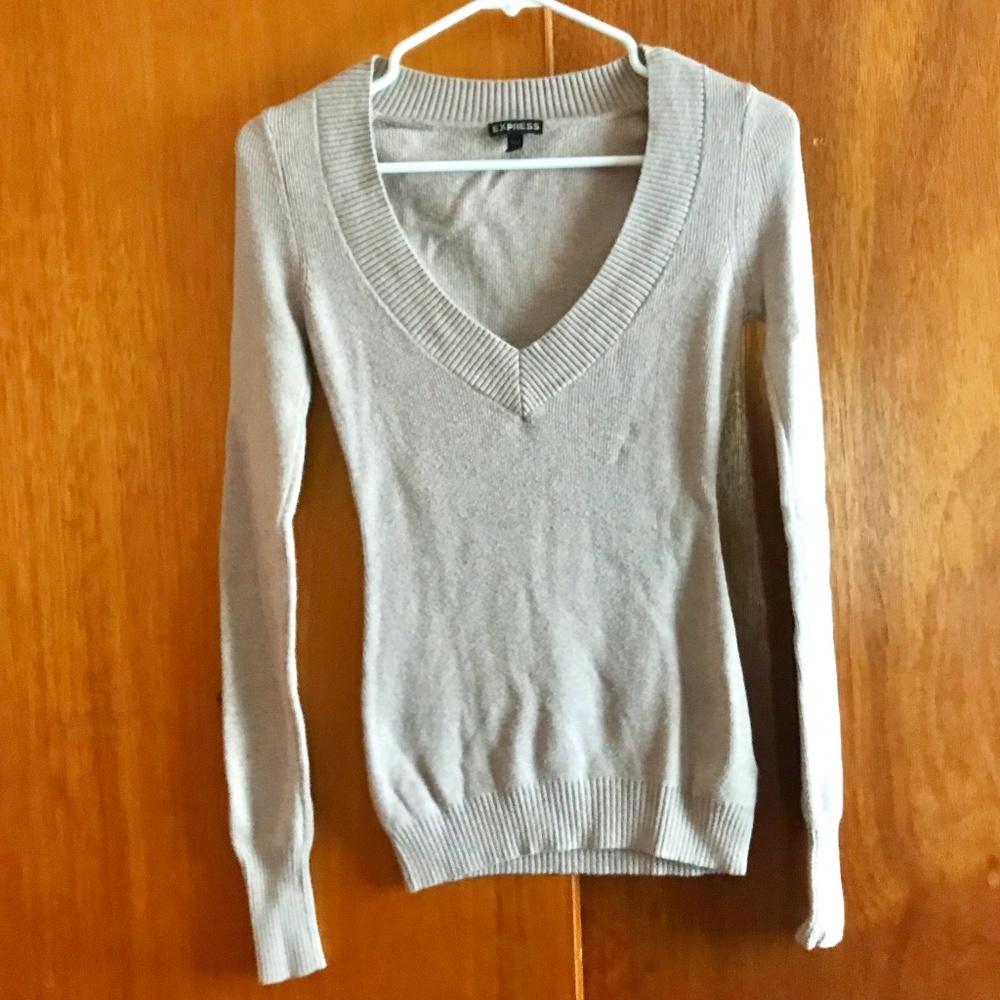 Express v neck sweater s/p